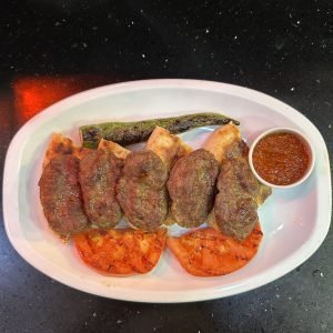 KÖFTE ÇEŞİTLERİ / Meatballs